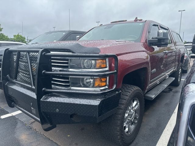2015 Chevrolet Silverado HD High Country 4WD Crew Cab Standard Box's photo