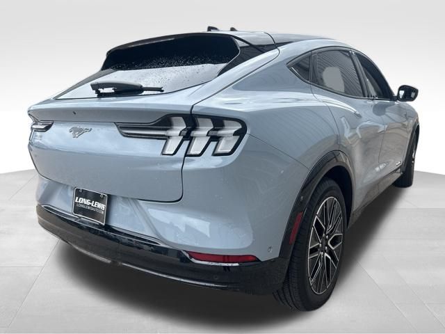 2024 Ford Mustang Mach-E Premium photo 4