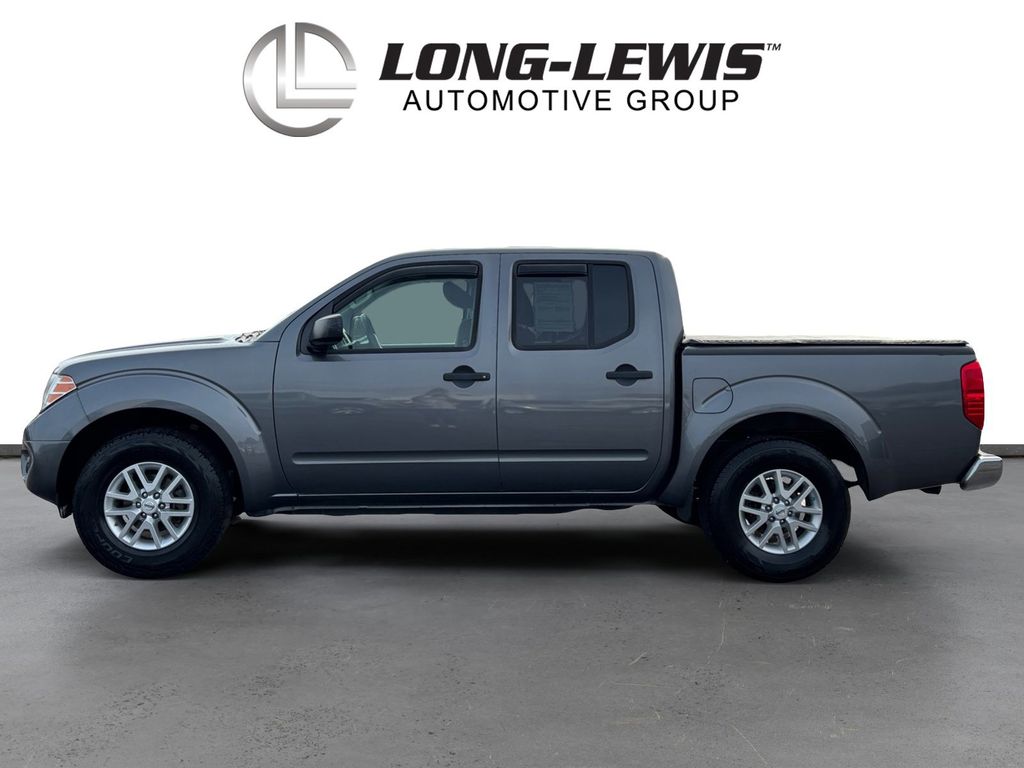 2019 Nissan Frontier SV photo 2