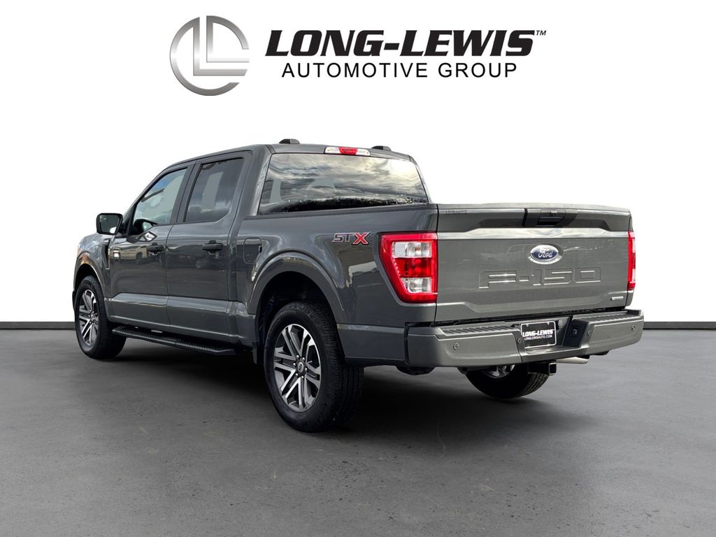 2021 Ford F-150 XL photo 3