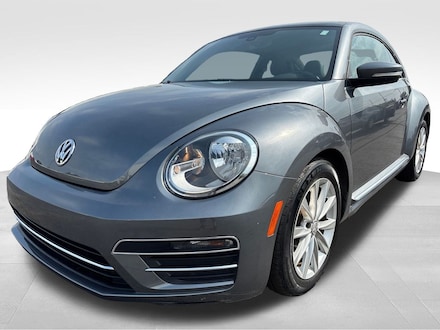 2019 Volkswagen Beetle 2.0T SE Hatchback