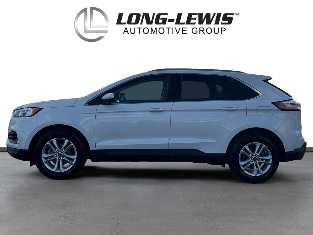 2020 Ford Edge SEL photo 2