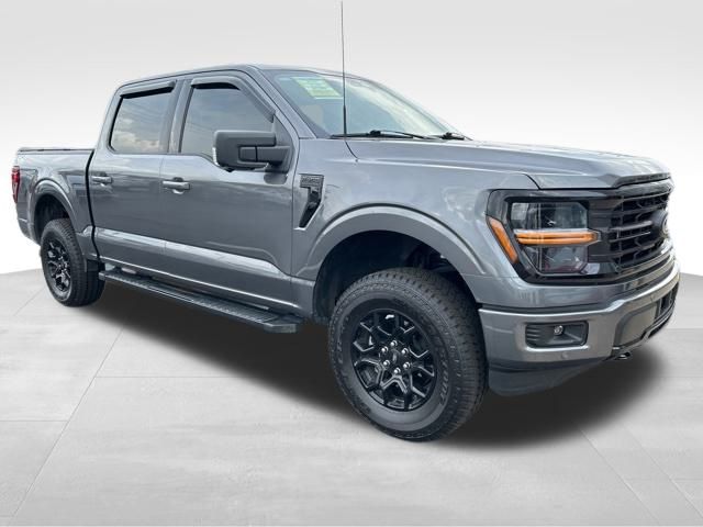 2024 Ford F-150 XLT photo 3