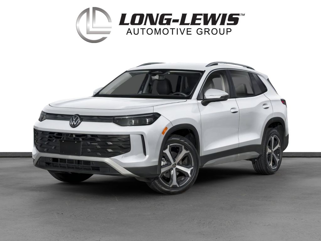 2026 Volkswagen Tiguan 2.0T SE's photo