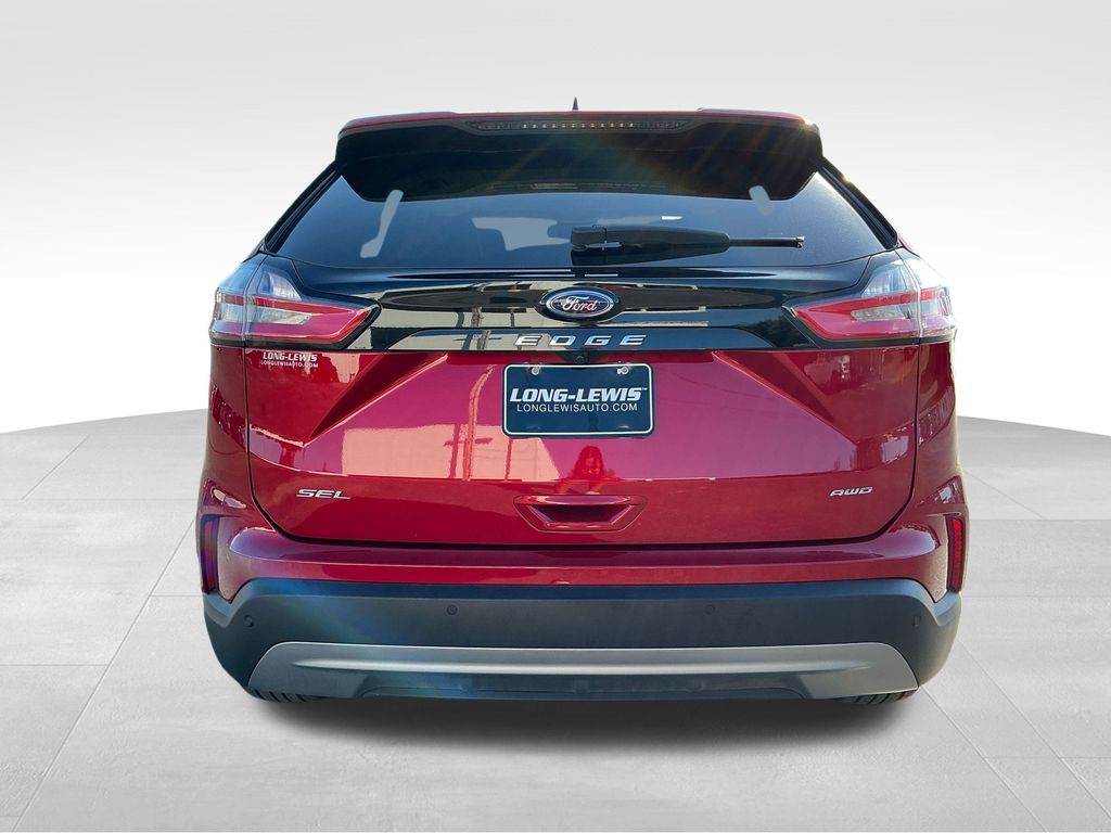 2024 Ford Edge SEL photo 4