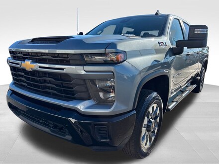 2024 Chevrolet Silverado 2500HD Custom Truck
