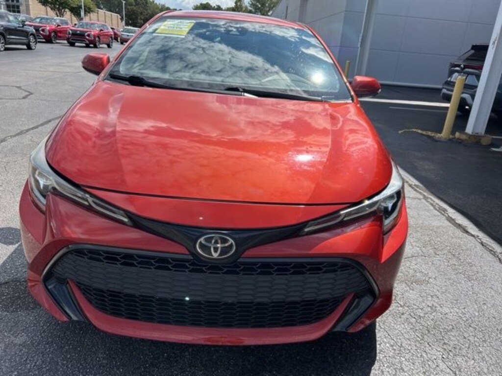 Used 2019 Toyota Corolla Hatchback Hatchback