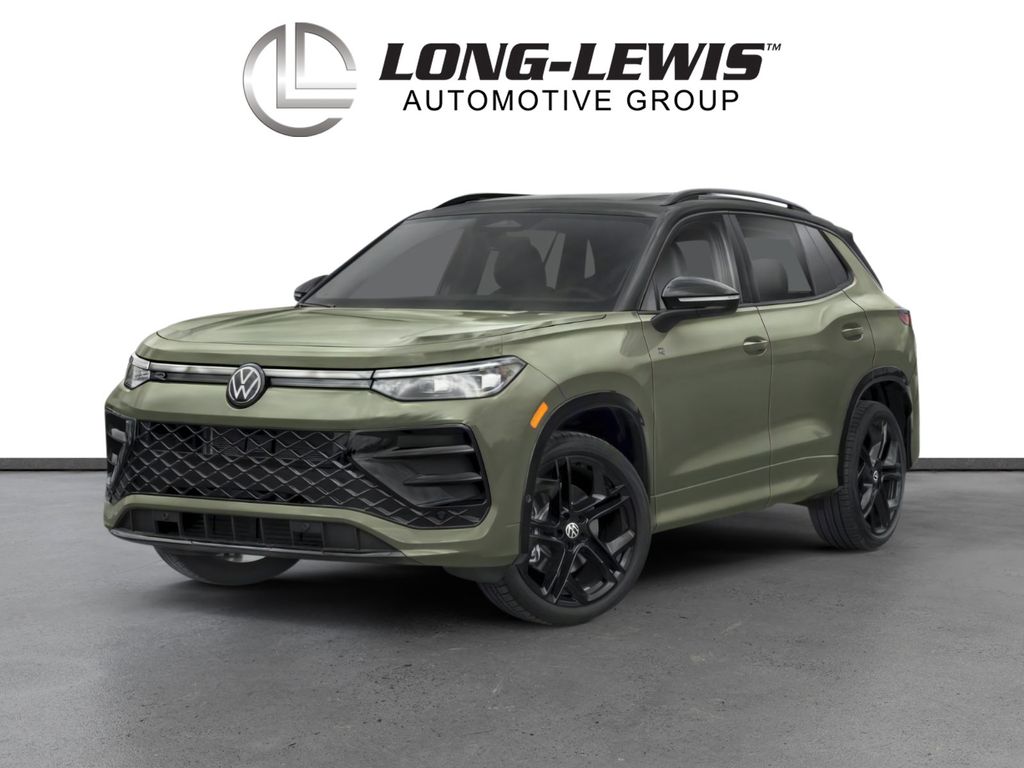 2026 Volkswagen Tiguan 2.0T SE R-Line Black's photo