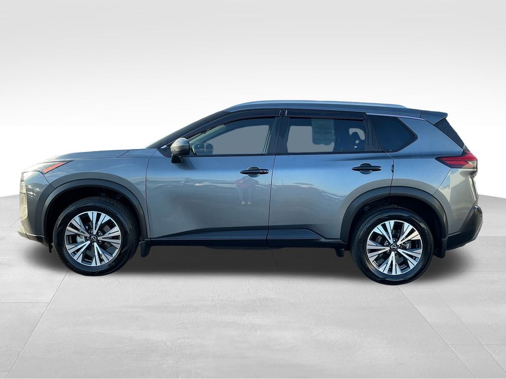 2023 Nissan Rogue SV photo 2