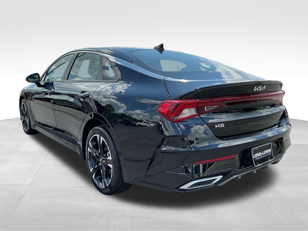2023 Kia K5 GT-Line photo 3