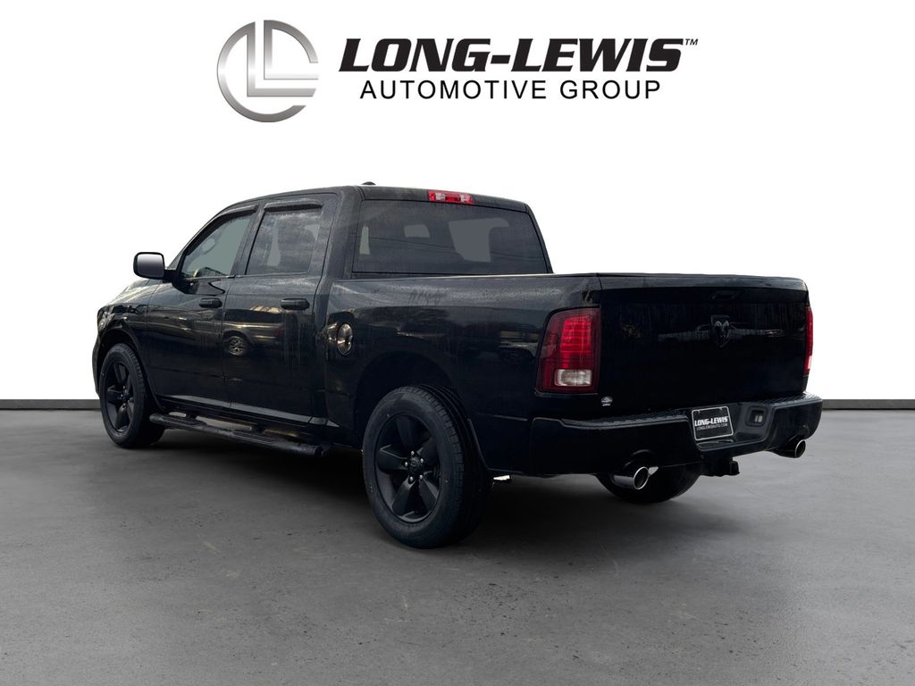 2015 Ram 1500 Express photo 2