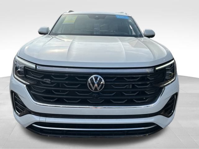 2024 Volkswagen Atlas Cross Sport SEL Premium R-Line photo 2
