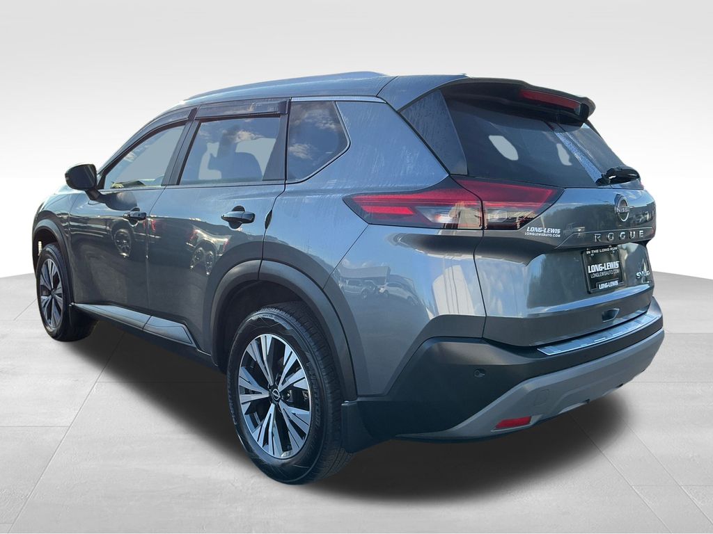 2023 Nissan Rogue SV photo 3