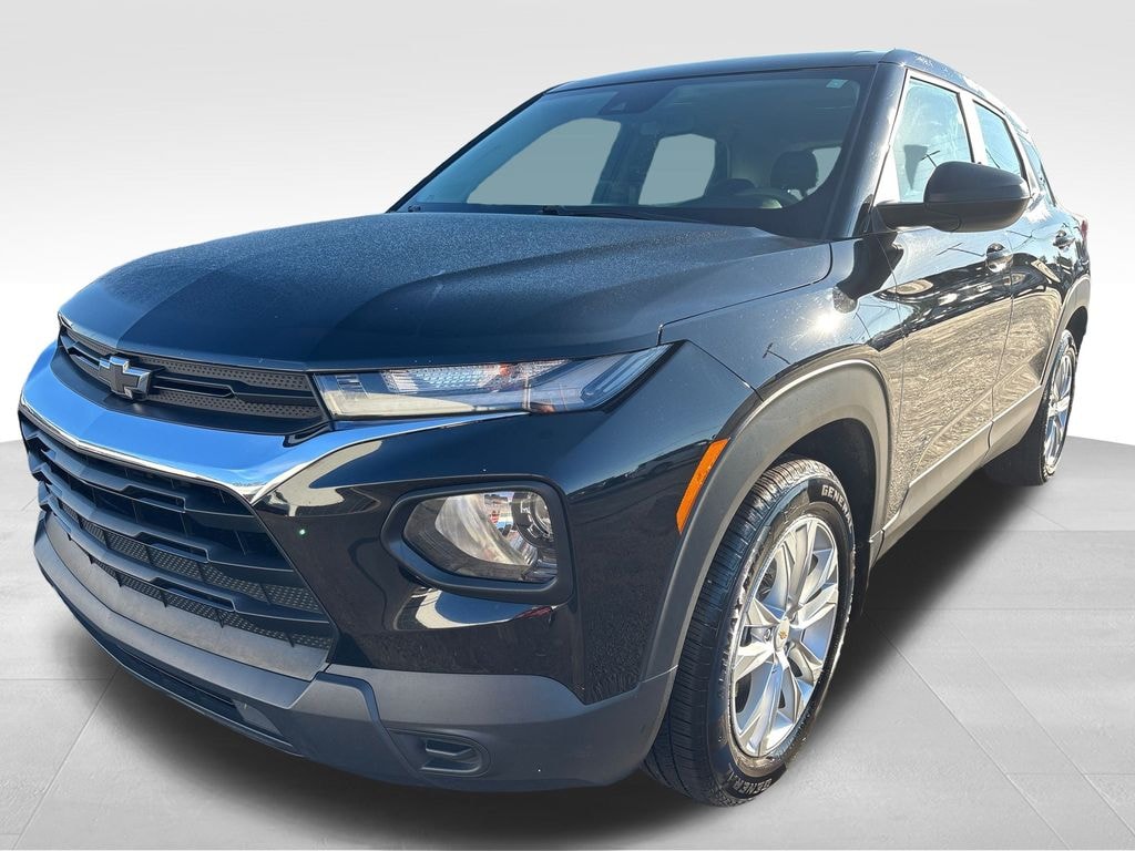 Used 2022 Chevrolet Trailblazer LS SUV