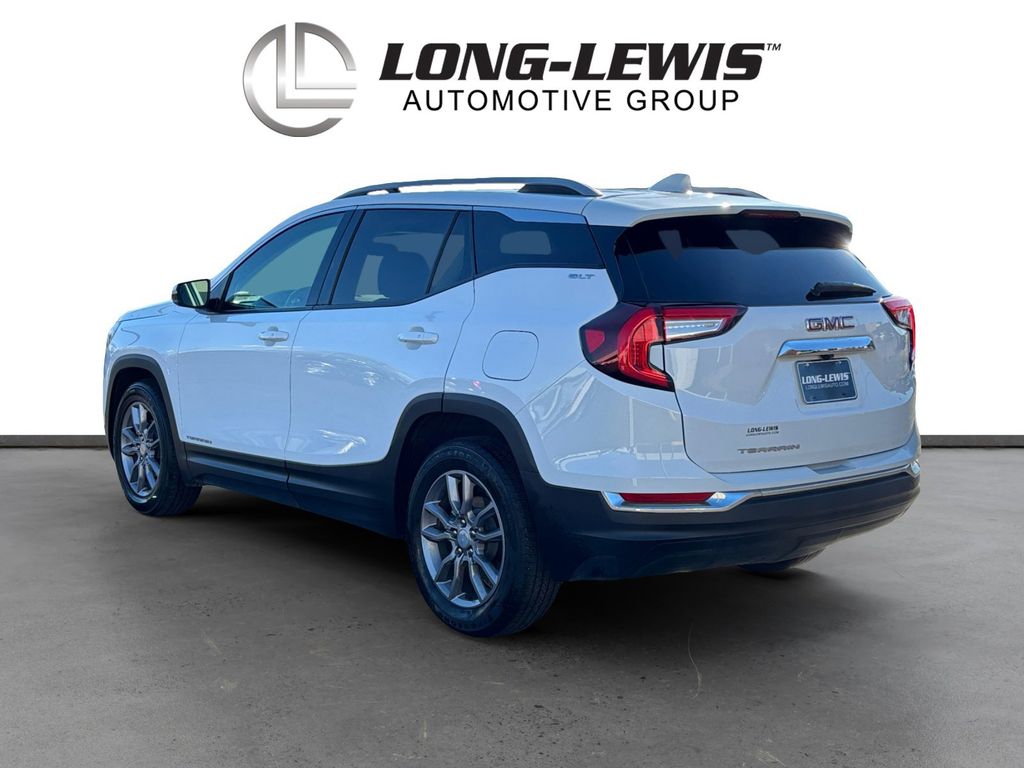 2023 Gmc Terrain SLT photo 3