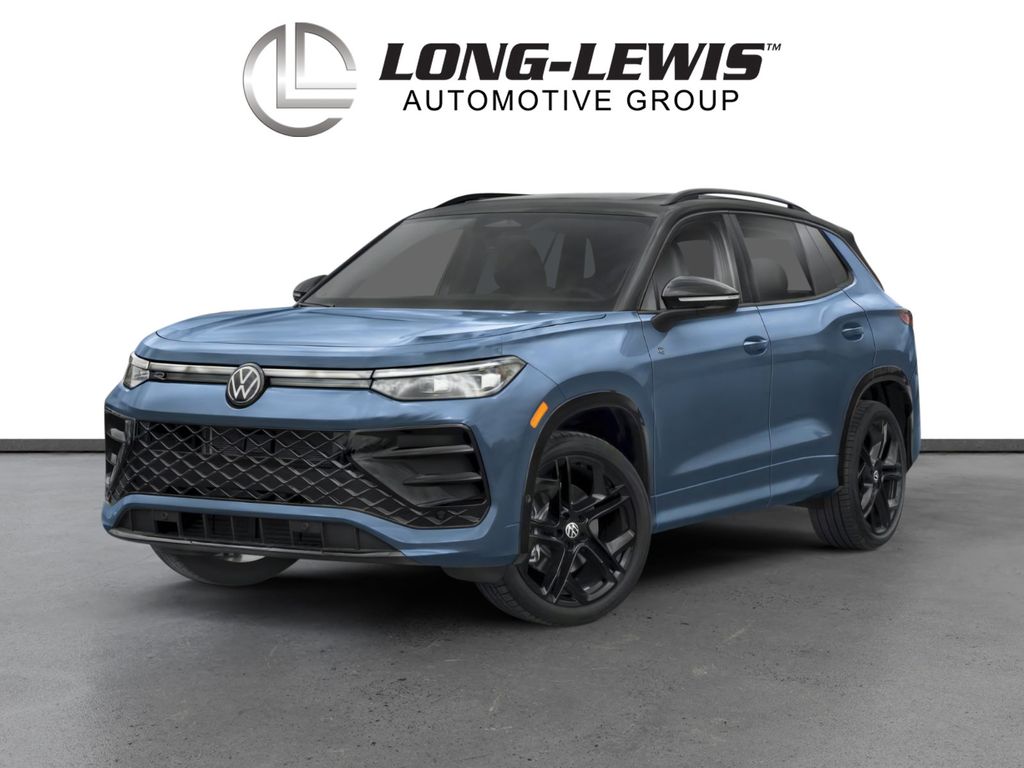2026 Volkswagen Tiguan 2.0T SE R-Line Black's photo