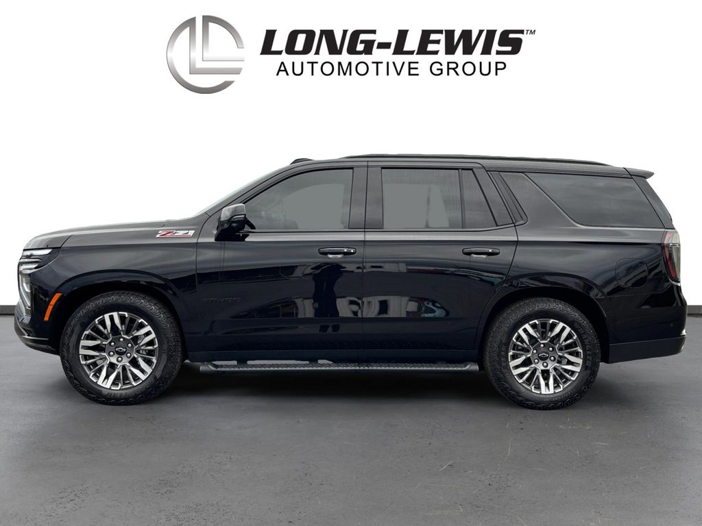 2025 Chevrolet Tahoe Z71 photo 2