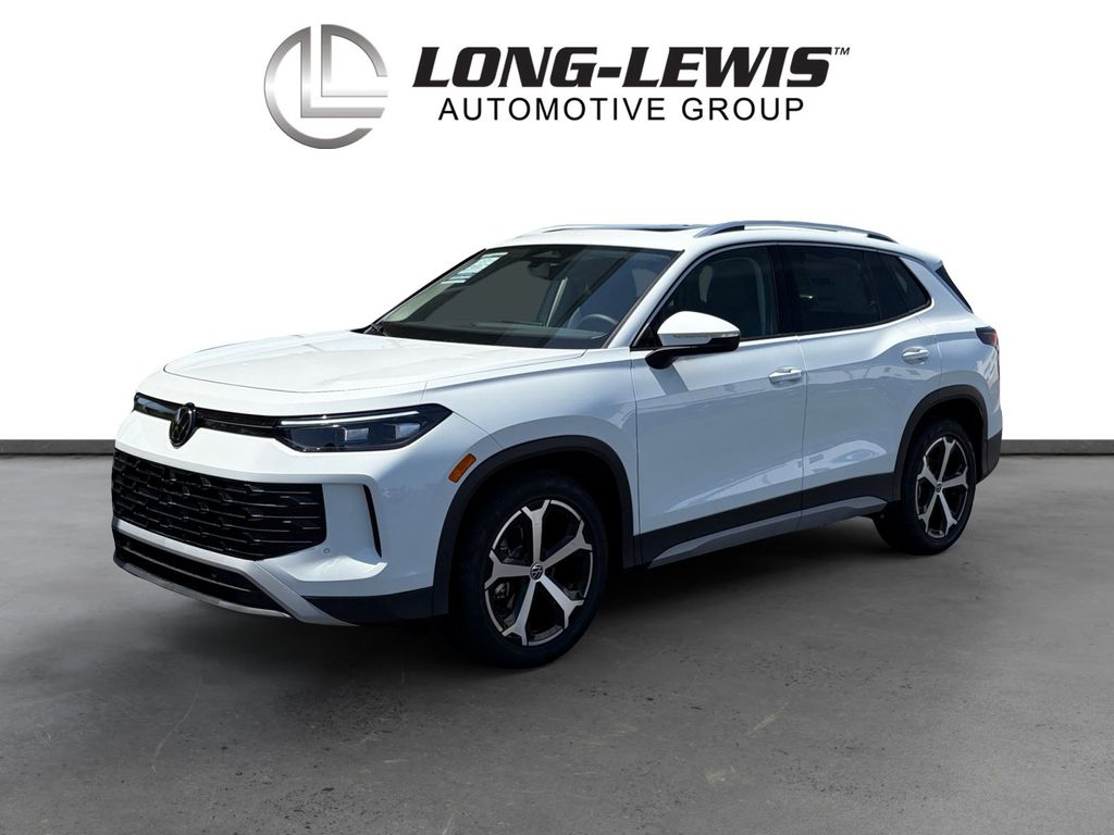 2026 Volkswagen Tiguan 2.0T SE's photo