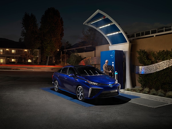 5 Things You Should Know About the Toyota Mirai