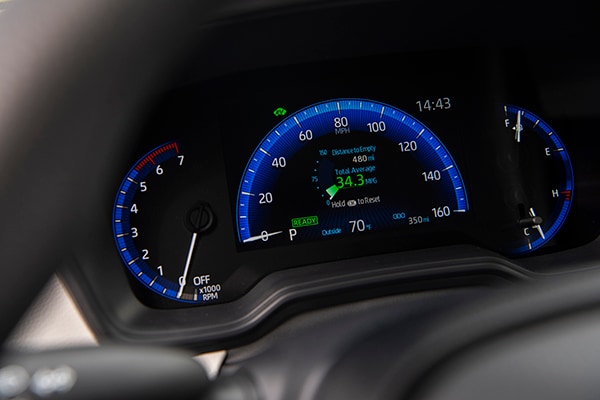 First Drive: 2020 Toyota Corolla LE Hybrid