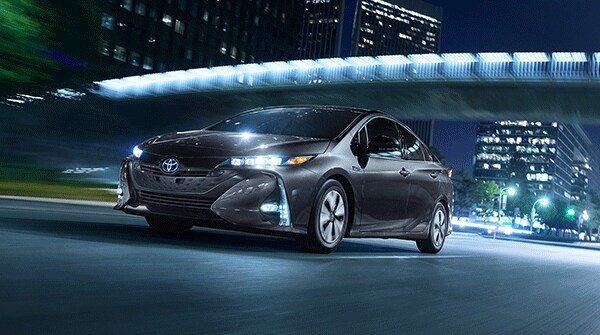 LT_BlogArticleImages_600x335_PriusPrime_Mar19.gif
