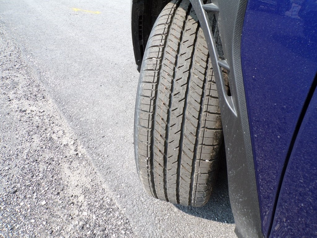 2025 Subaru Crosstrek Premium photo 3