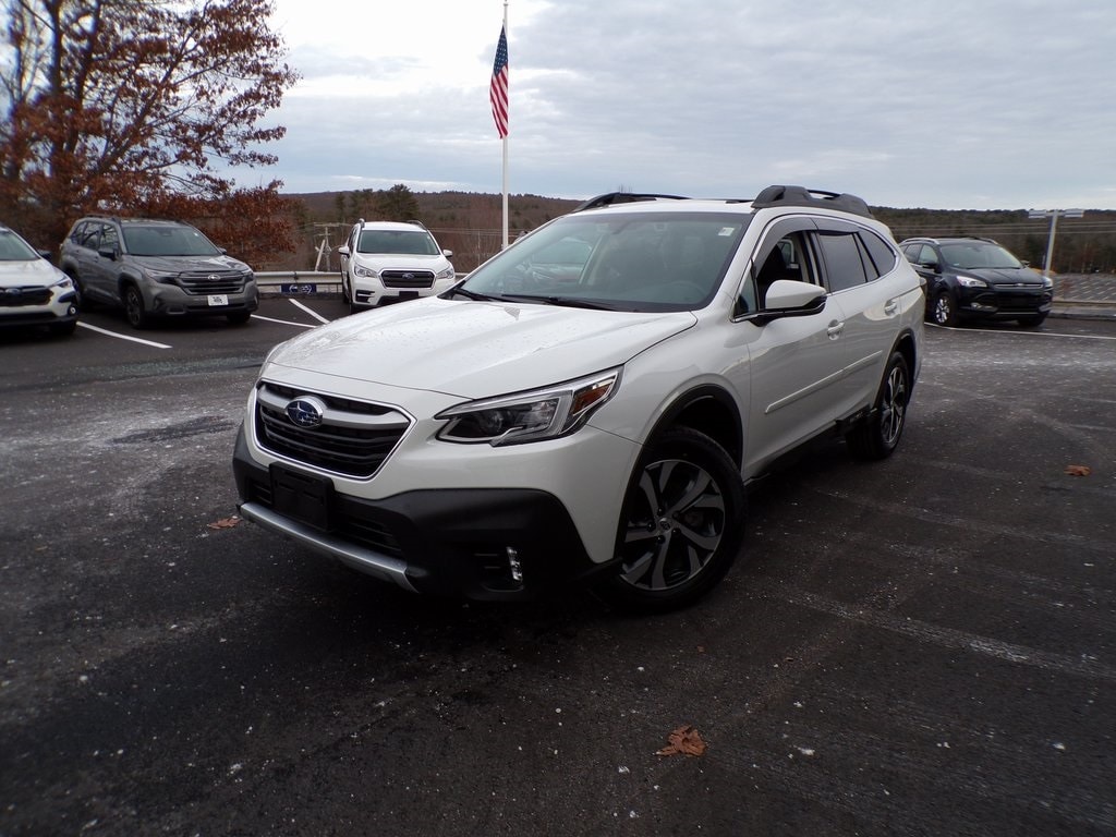 2022 Subaru Outback Limited's photo