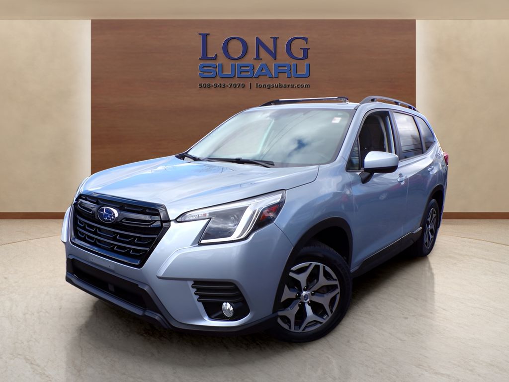 2023 Subaru Forester Premium