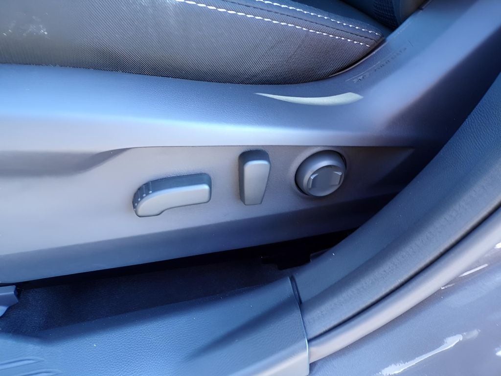 2025 Subaru Outback Premium - Photo 18