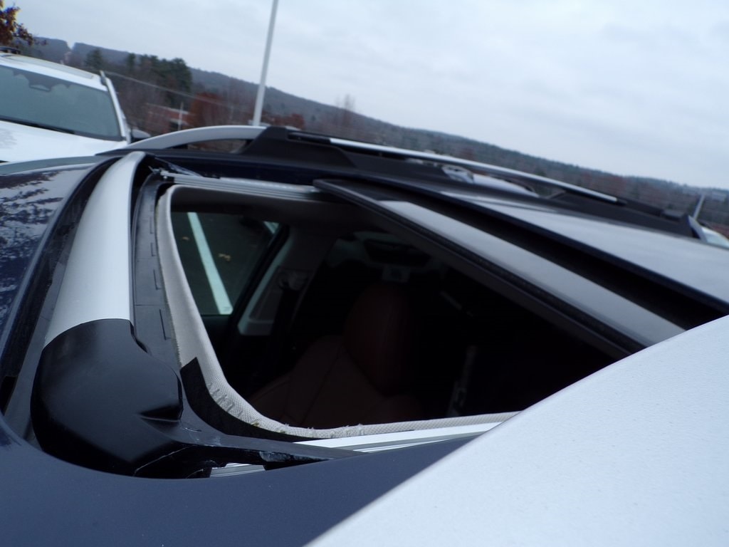 2023 Subaru Outback Touring XT photo 4