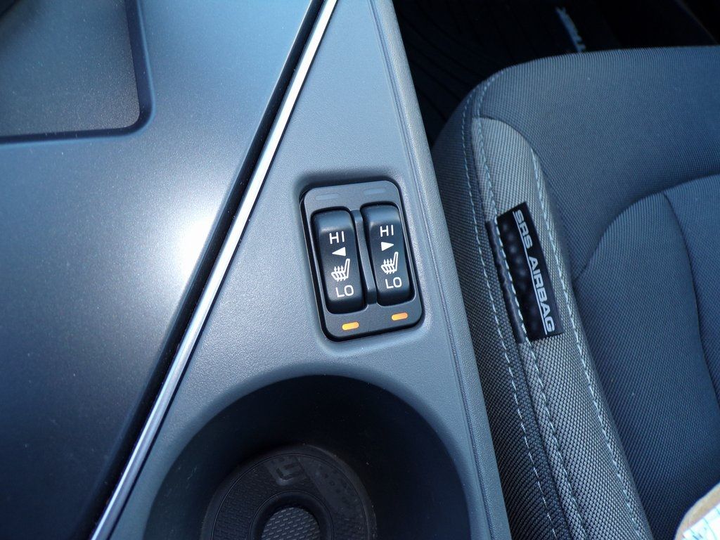 2025 Subaru Crosstrek Premium - Photo 16