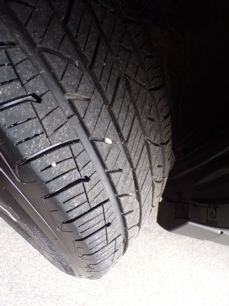 Used 2018 Toyota RAV4 LE with VIN JTMBFREV0JJ188630 for sale in Webster, MA