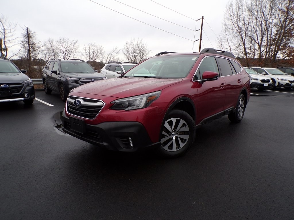 2022 Subaru Outback Premium's photo