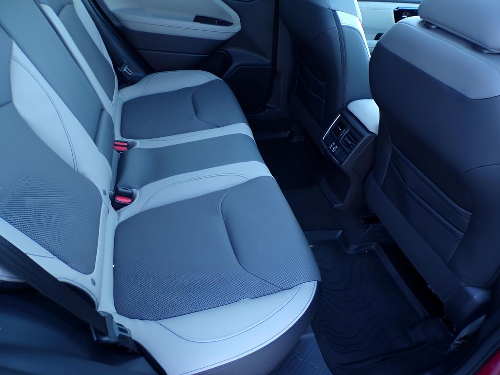 2026 Subaru Forester Limited - Photo 16
