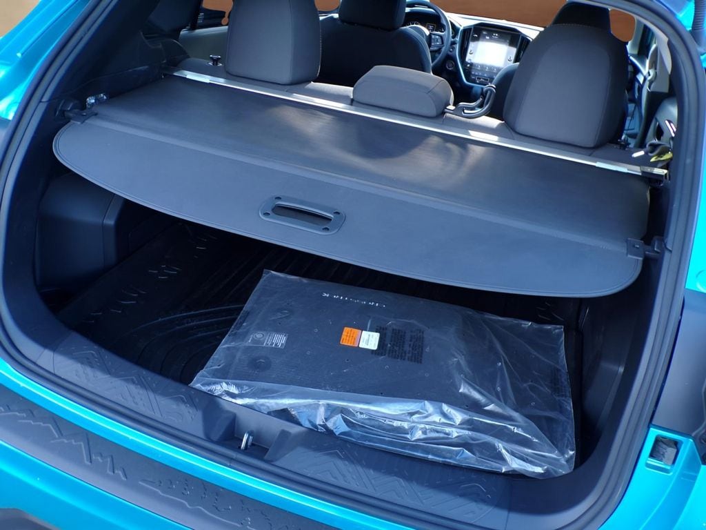 2025 Subaru Crosstrek Premium - Photo 7