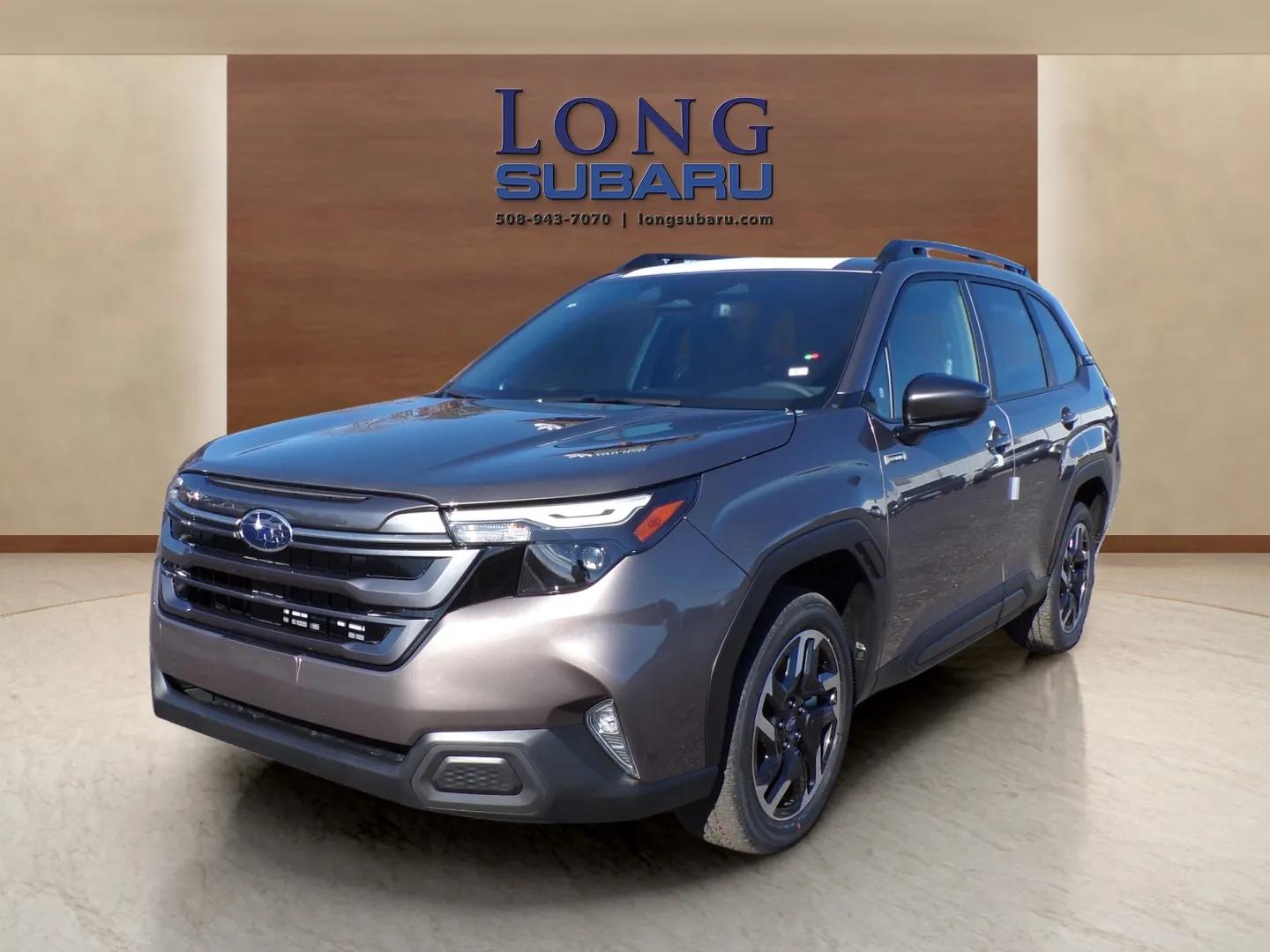 2025 Subaru Forester Premium's photo