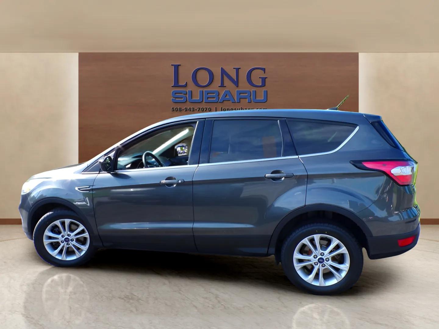 Used 2017 Ford Escape SE with VIN 1FMCU9G95HUE27703 for sale in Webster, MA