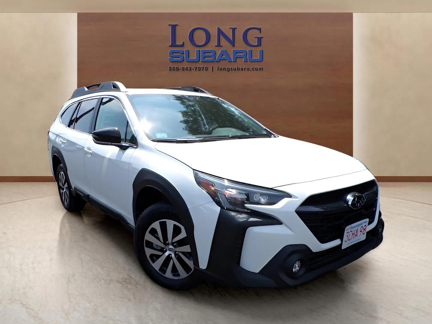2025 Subaru Outback Premium photo 3