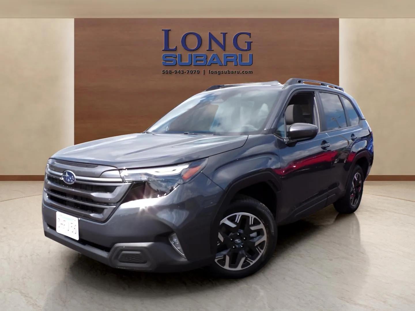 2025 Subaru Forester Premium's photo