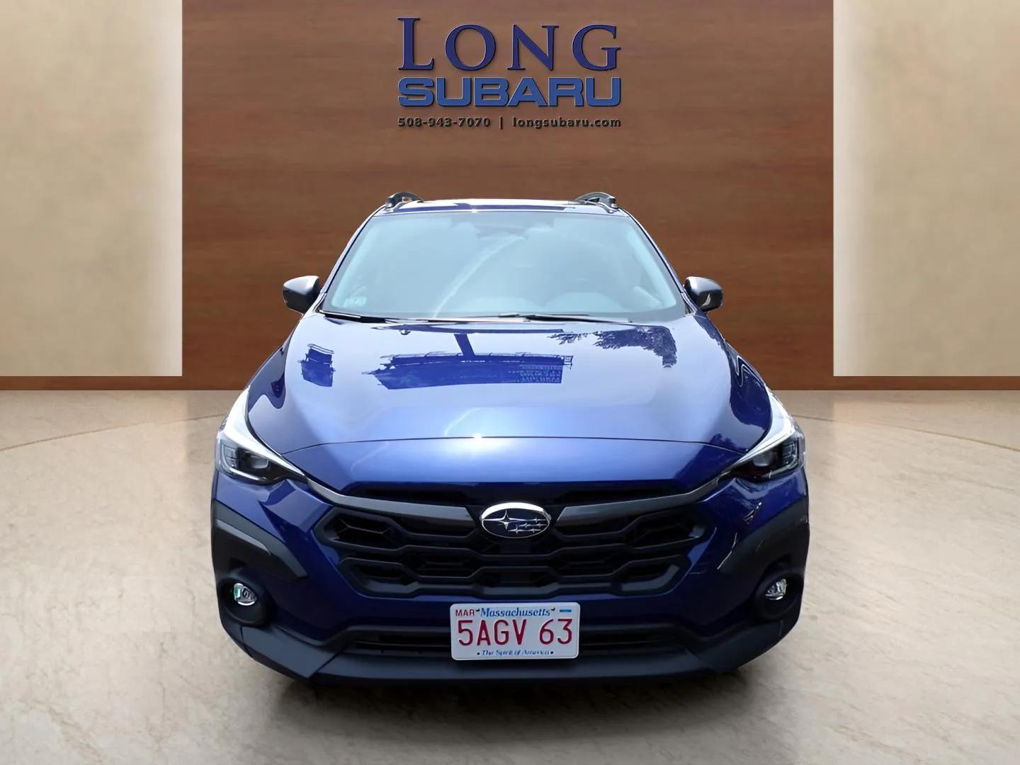 2025 Subaru Crosstrek Limited photo 2