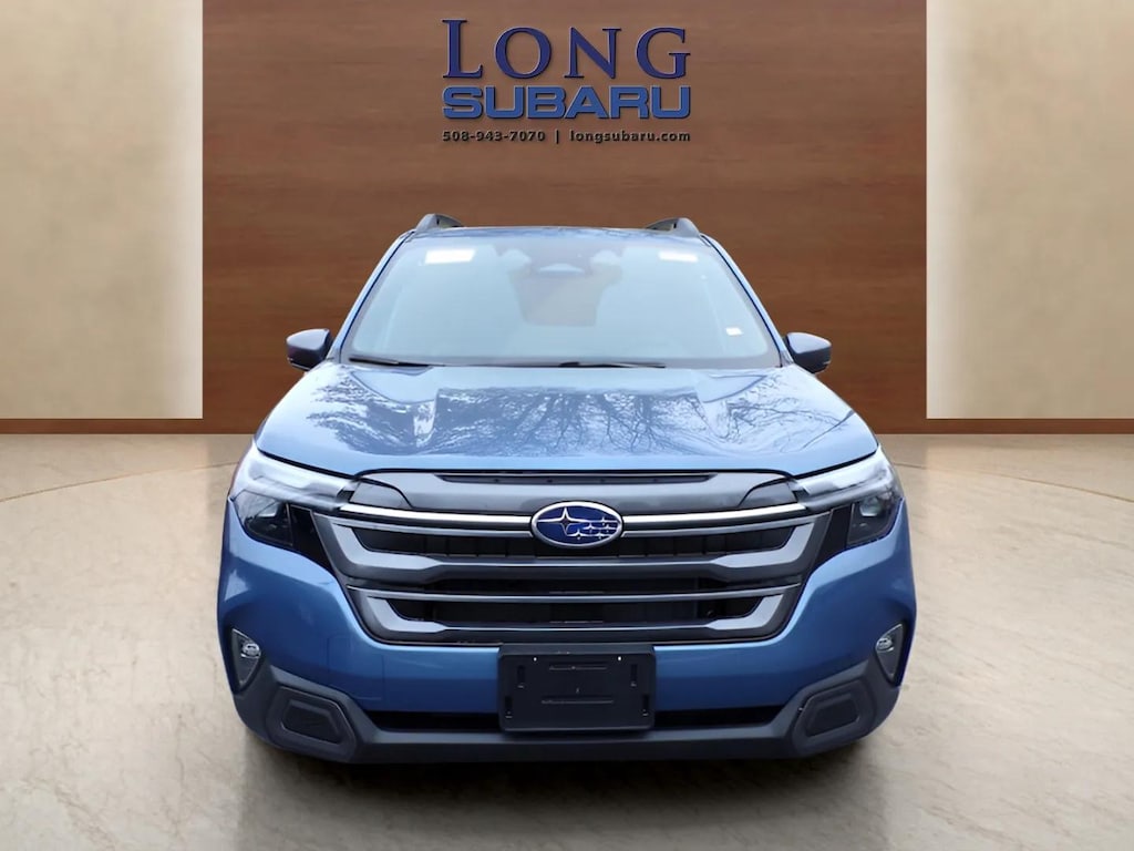 New 2025 Subaru Forester Limited SUV