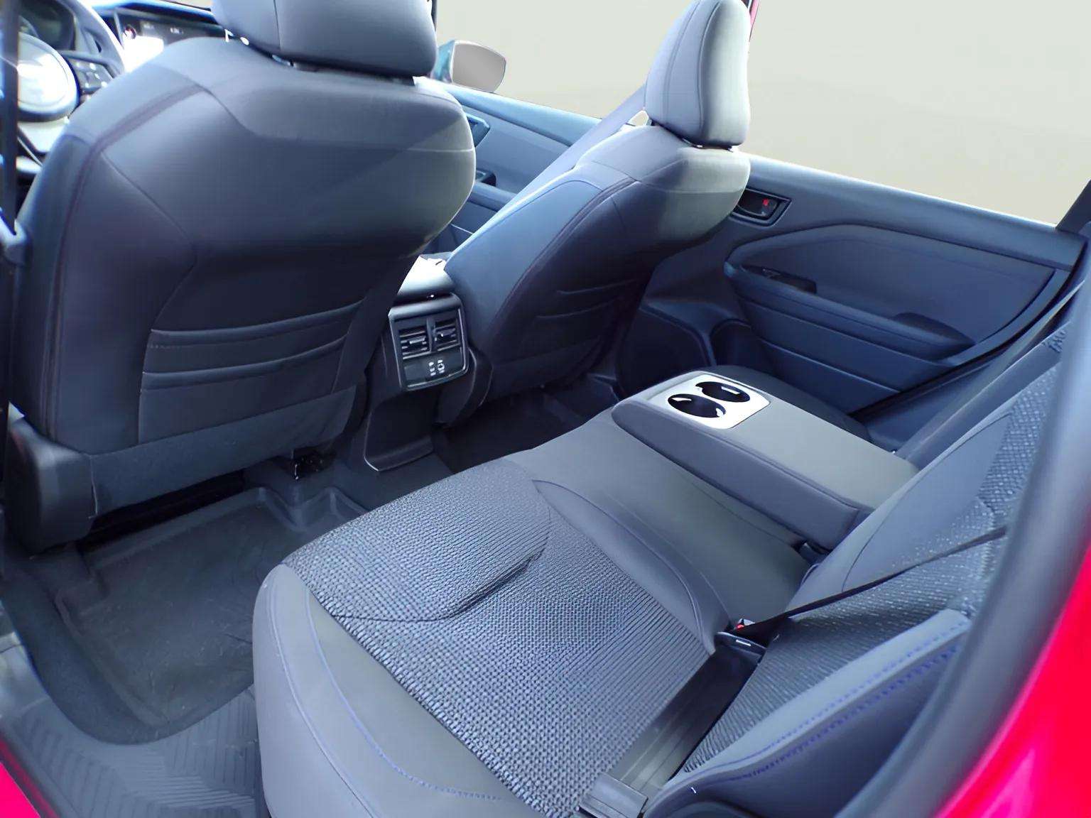 2025 Subaru Forester Premium - Photo 11