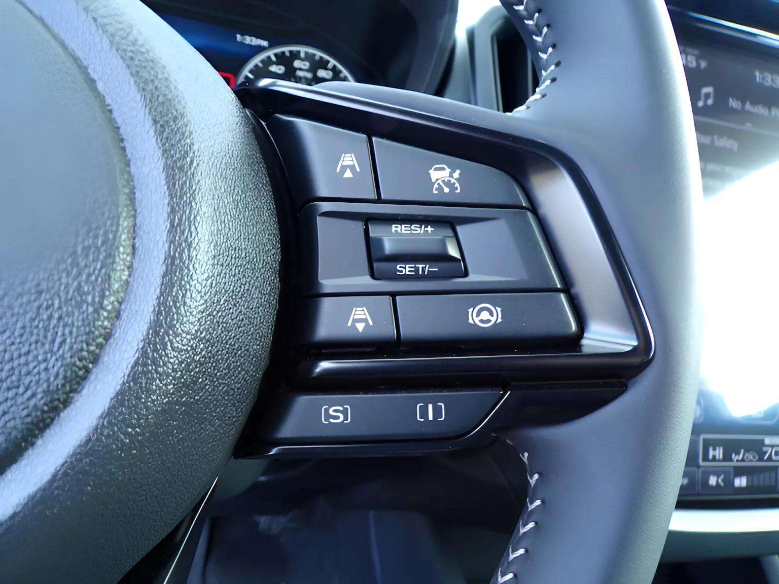 2025 Subaru Forester Premium - Photo 18