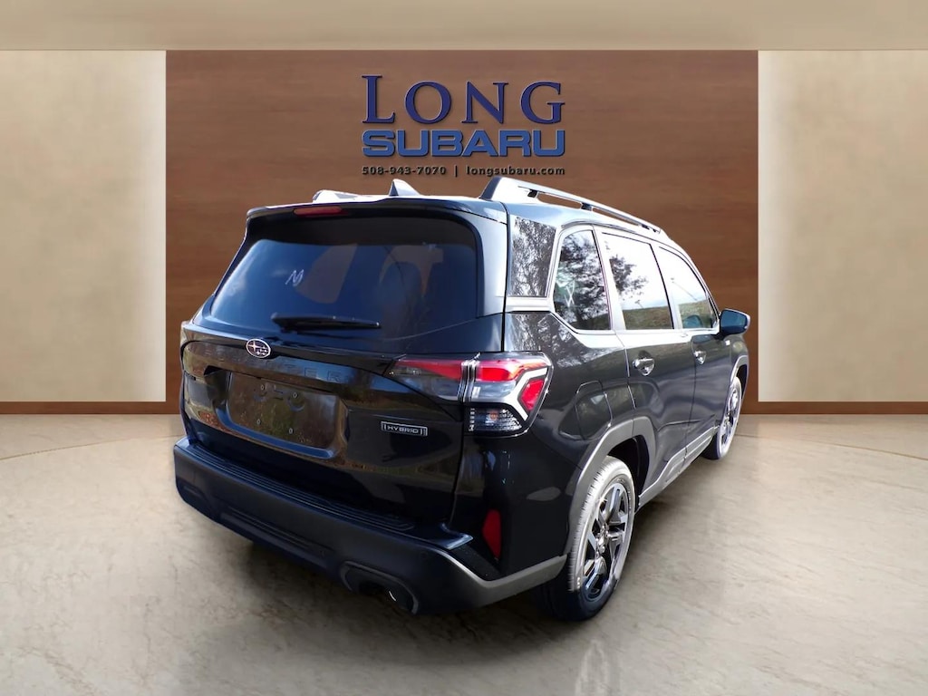 New 2025 Subaru Forester Hybrid Limited SUV