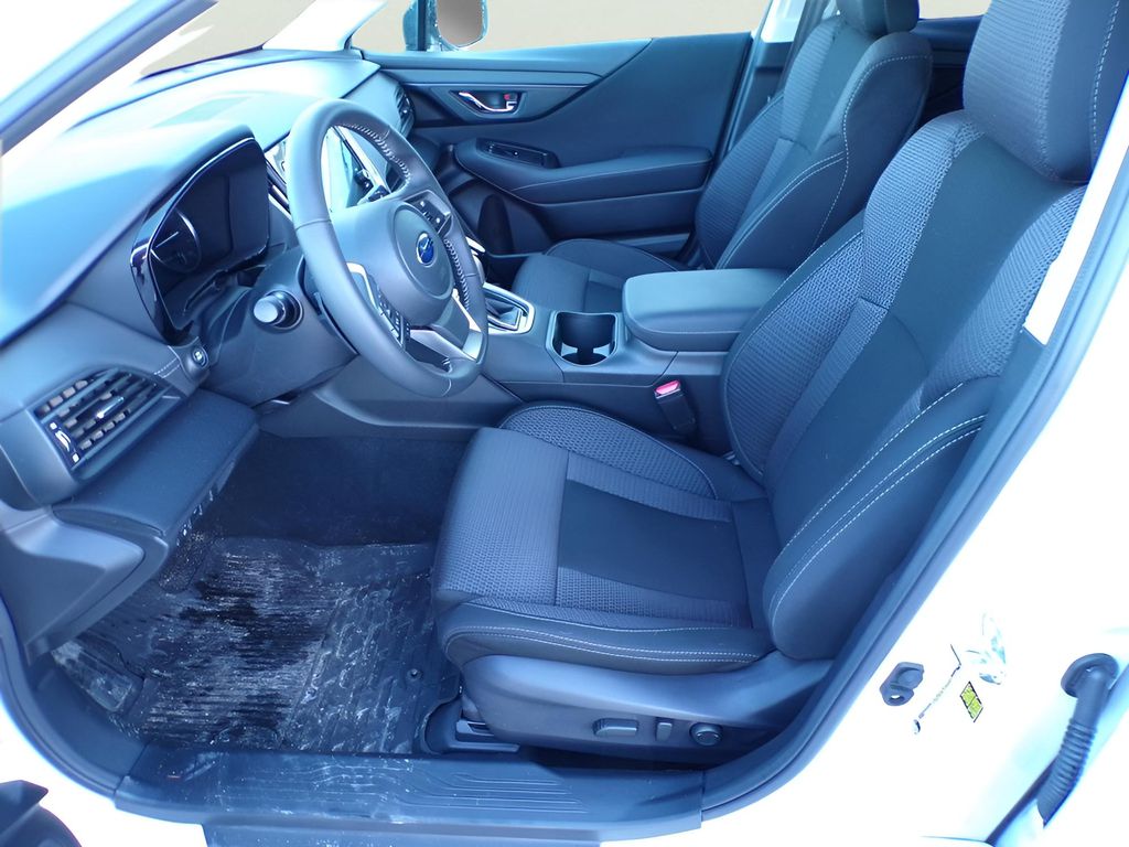 2025 Subaru Outback Premium - Photo 15