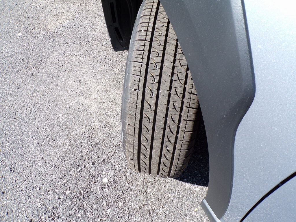 2025 Subaru Outback Premium photo 2