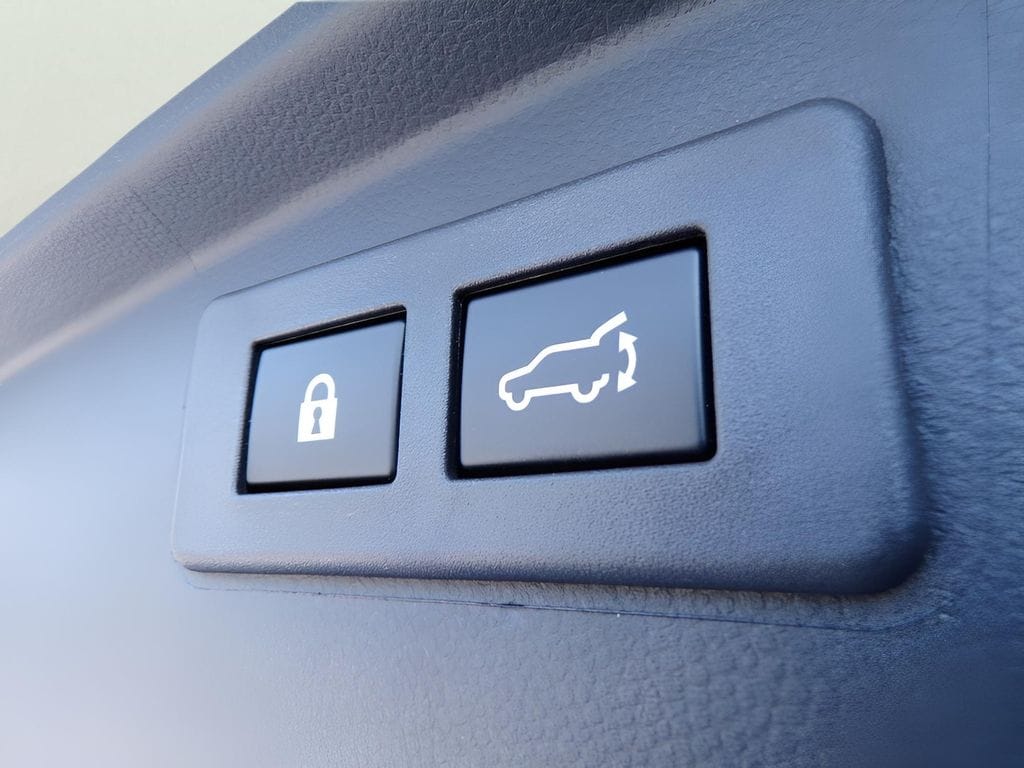 2025 Subaru Outback Premium - Photo 13