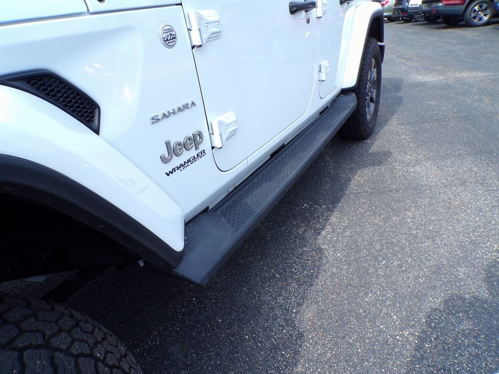 Used 2020 Jeep Wrangler Unlimited Sahara with VIN 1C4HJXEN8LW151330 for sale in Webster, MA