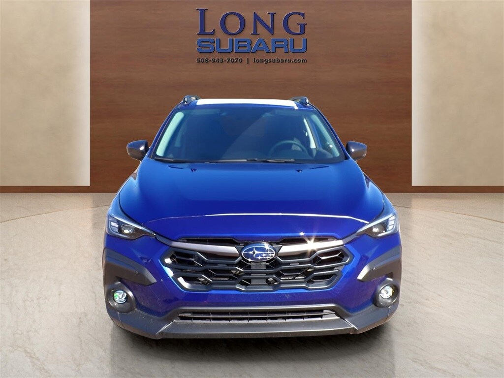 2025 Subaru Crosstrek Limited photo 2