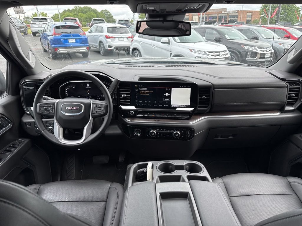 2024 GMC Sierra 1500 SLT - Photo 35